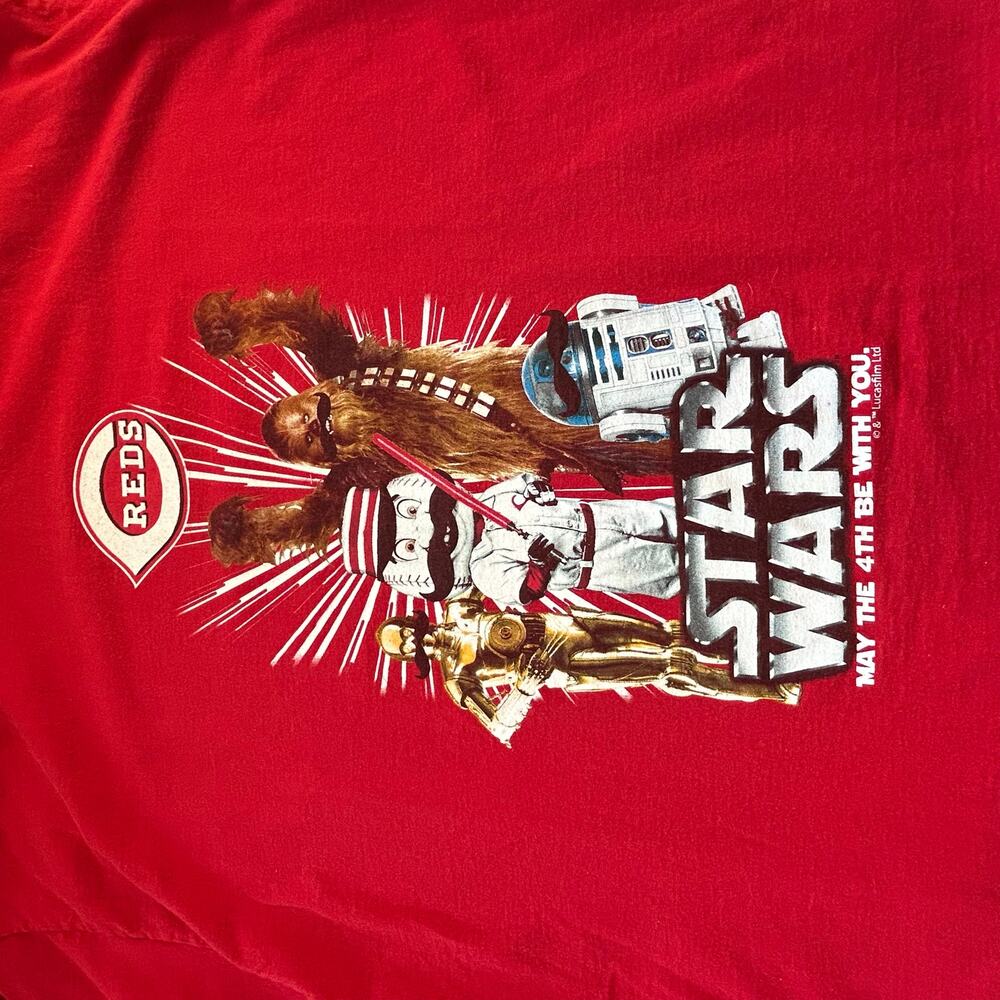 Cincinnati Reds Star Wars May the 4th Be With You Red T-Shirt Sz XL - Picture 8 of 9
